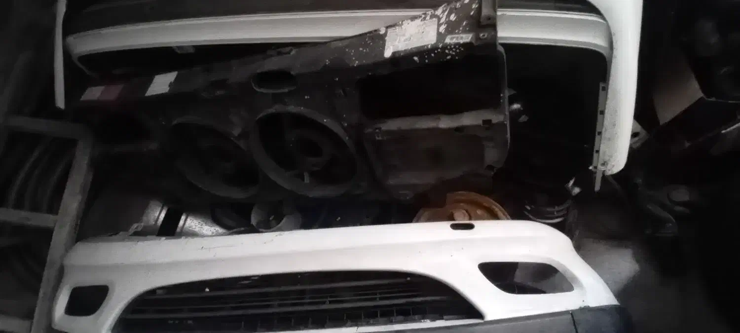 فروش سپرو جلو عقب گلگیر چراغ سینه فن|قطعات یدکی و لوازم جانبی|تکاب, |دیوار