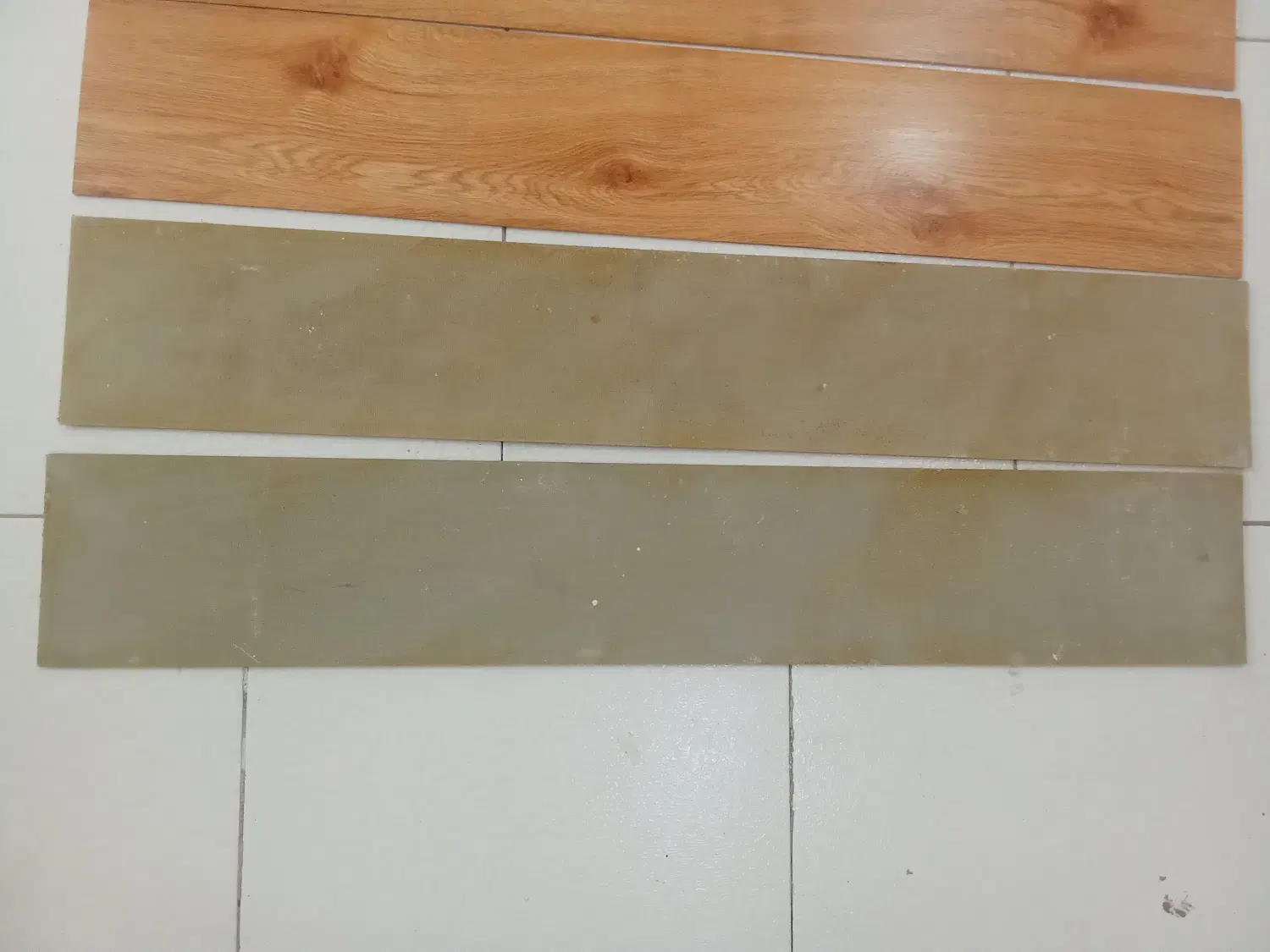 حدود ۴۰ متر کفپوش تایلی pvc|مصالح و تجهیزات ساختمان|تهران, جیحون|دیوار
