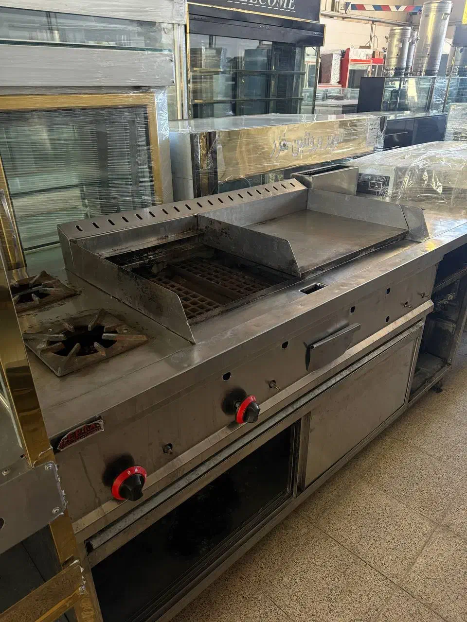 فر ترکیبی گریل زغالی،گریل روغنی،شعله و سرخ کن|کافیشاپ و رستوران|زنجان, |دیوار