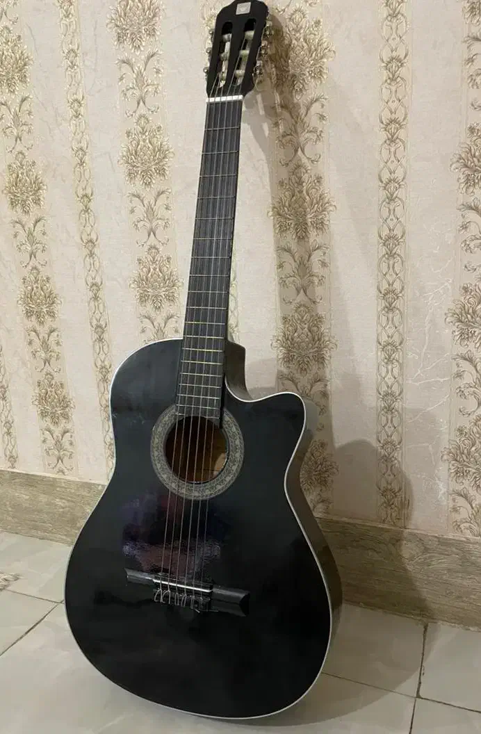 گیتار دیاموند|گیتار، بیس، امپلیفایر|کرمانشاه, |دیوار