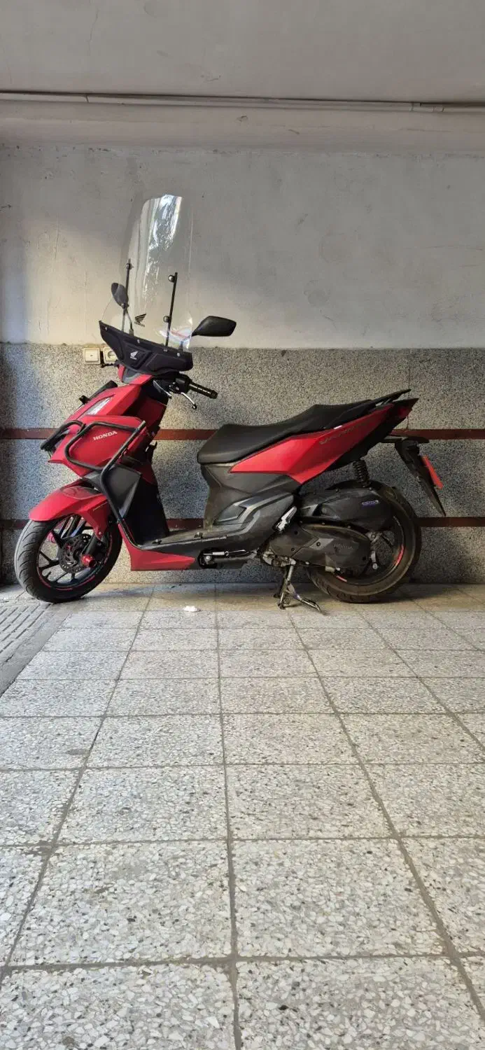 هندا واریو 160|موتورسیکلت|تهران, شهرک فردوس (حسینی)|دیوار