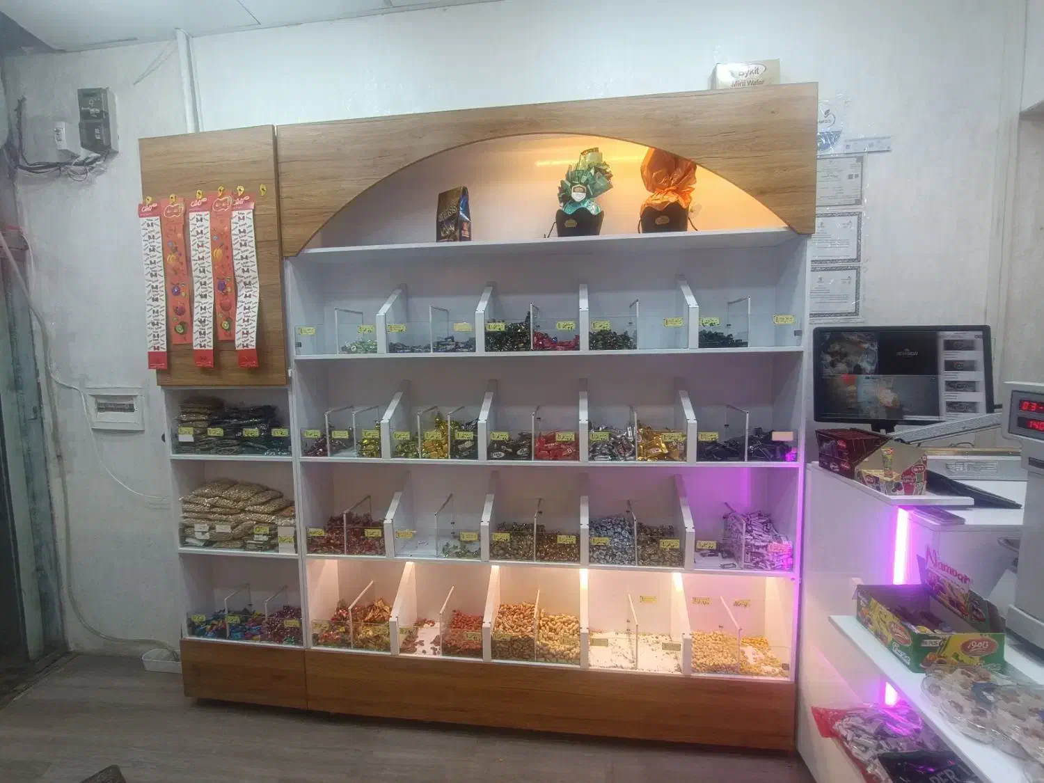 استند فروشگاه|فروشگاه و مغازه|محمدیه-قزوین, |دیوار