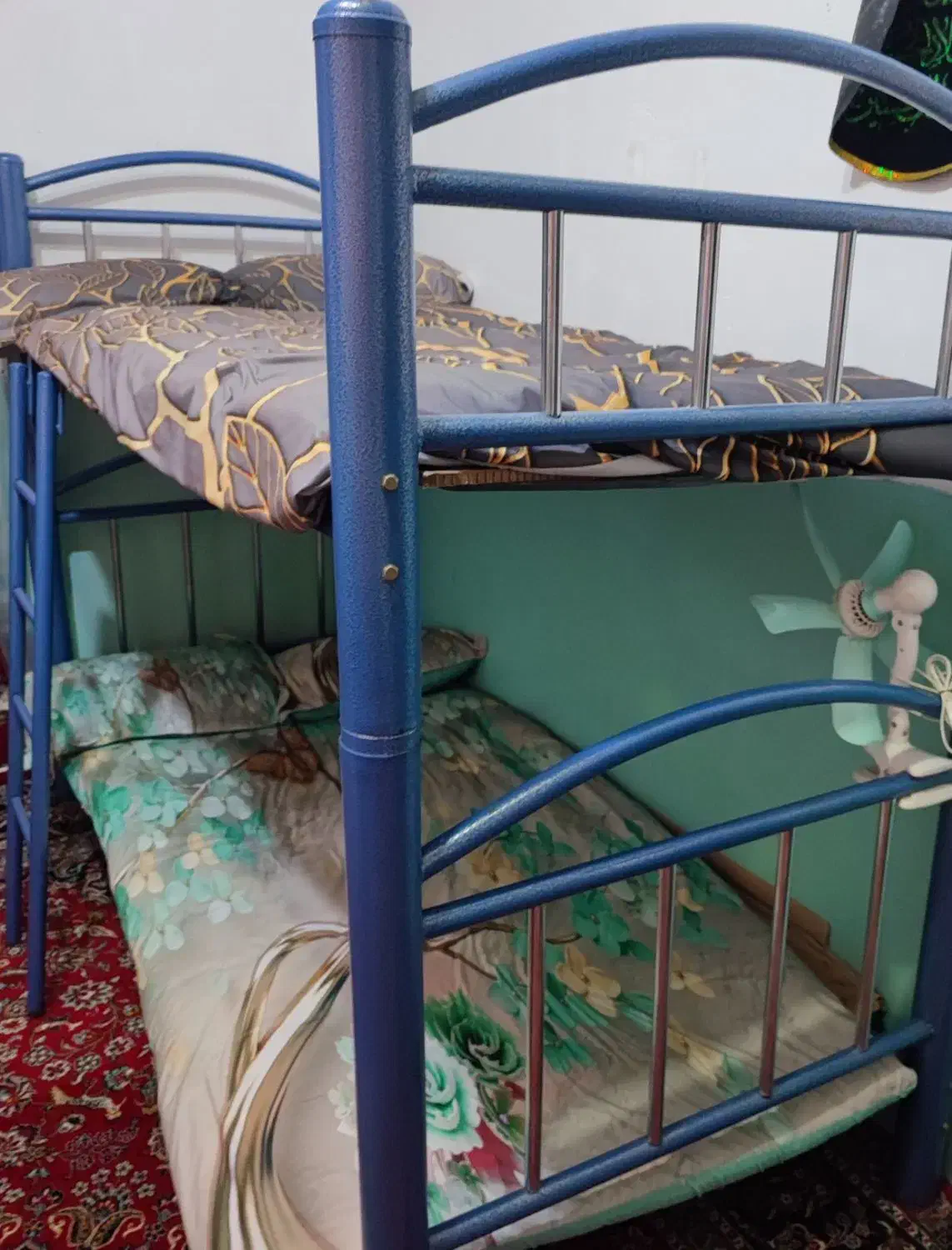 تخت دو طبقه فلزی|تخت و سرویس خواب|زاهدان, |دیوار