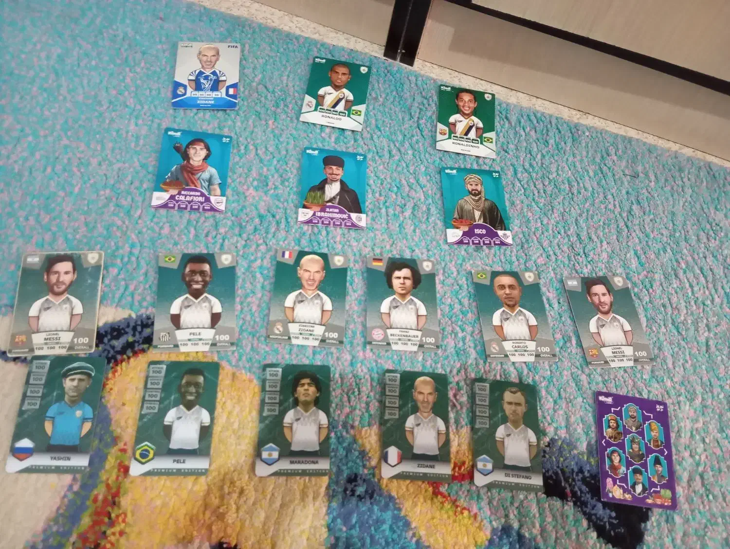 کیمدی|اسباب‌‌بازی|قروه, |دیوار