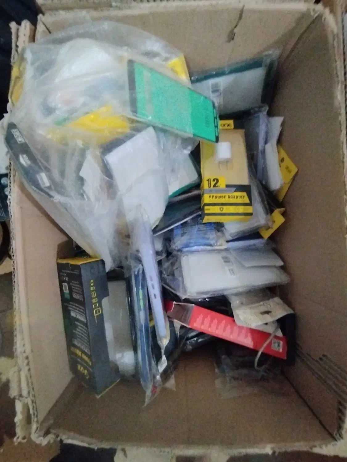 لوازم موبایل به صورت تکی و عمده|لوازم جانبی موبایل و تبلت|بندر ماهشهر, |دیوار