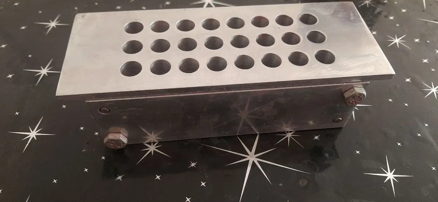 قالب رژ سازی|آرایشی، بهداشتی، درمانی|شهر بابک, |دیوار