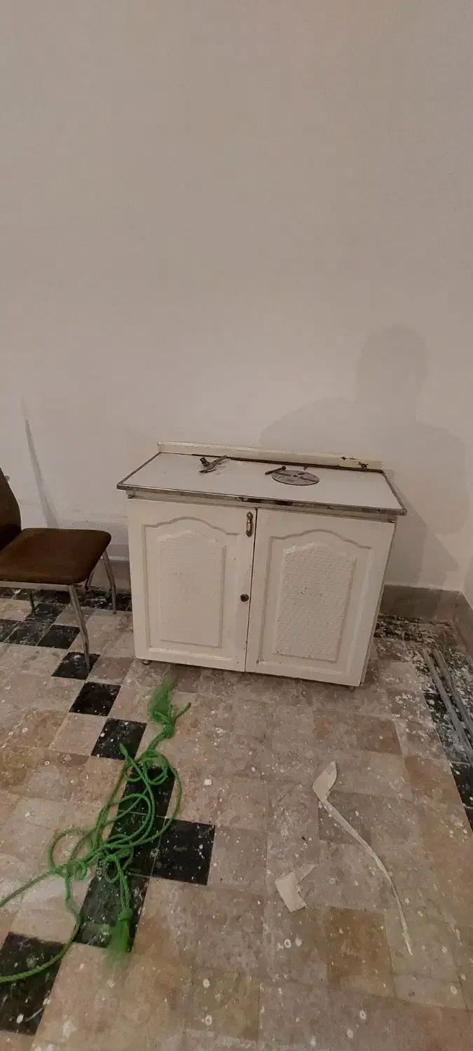 مبل جای لباسی کابینت زمینی بوفه تمام شیشه ای|مبلمان خانگی و میز عسلی|مراغه, |دیوار