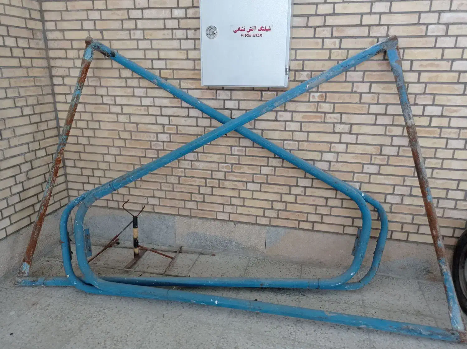 فروش بالابرساختمانی تکفاز،پمپ باد،الوار،فرغون،بشکه|مصالح و تجهیزات ساختمان|شیراز, منطقه ویژه اقتصادی|دیوار