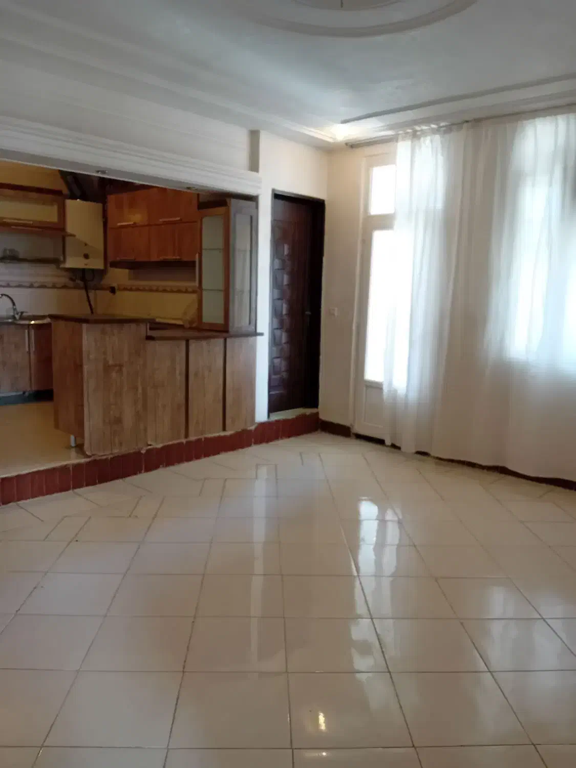 ۸۵ متری دو خواب مرکز شهر، خ آیت الله گلپایگانی|اجارهٔ آپارتمان|گلپایگان, |دیوار