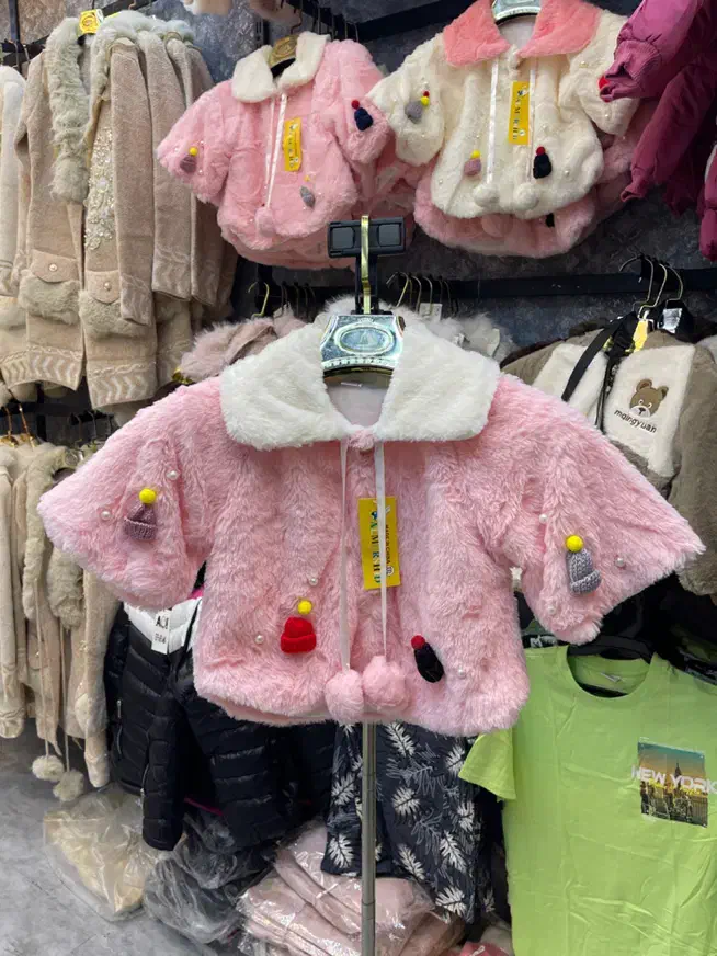 خز بچه گانه با کیفیت vip تک و عمده|کفش و لباس بچه|قشم, |دیوار