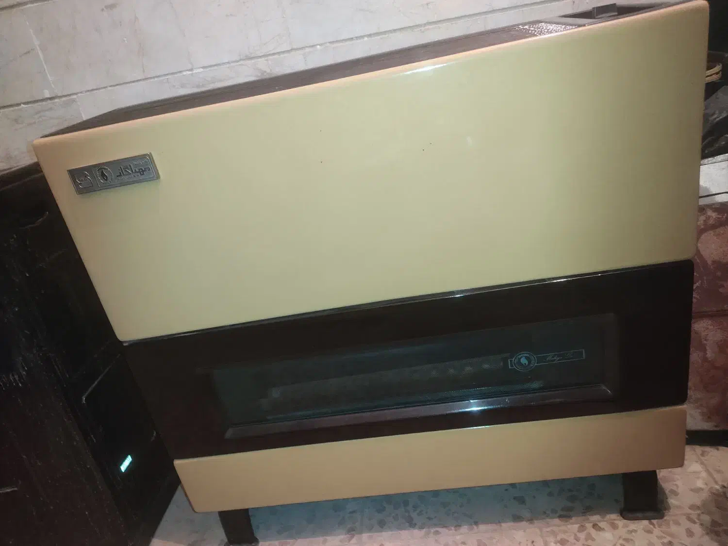 بخاری گازی|بخاری، هیتر، شومینه|ساوه, |دیوار