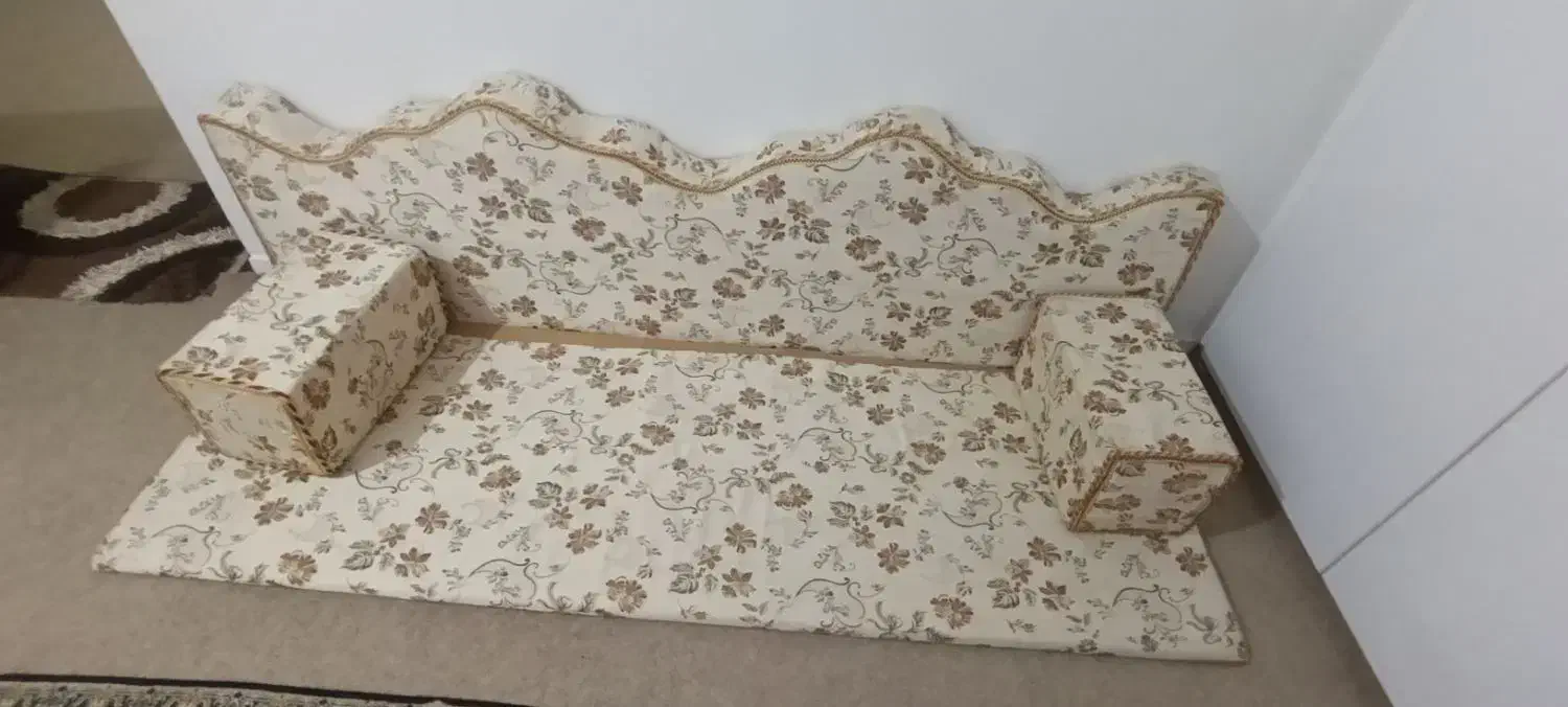 فروش پشتی خلیجی|مبلمان خانگی و میز عسلی|امیدیه, |دیوار