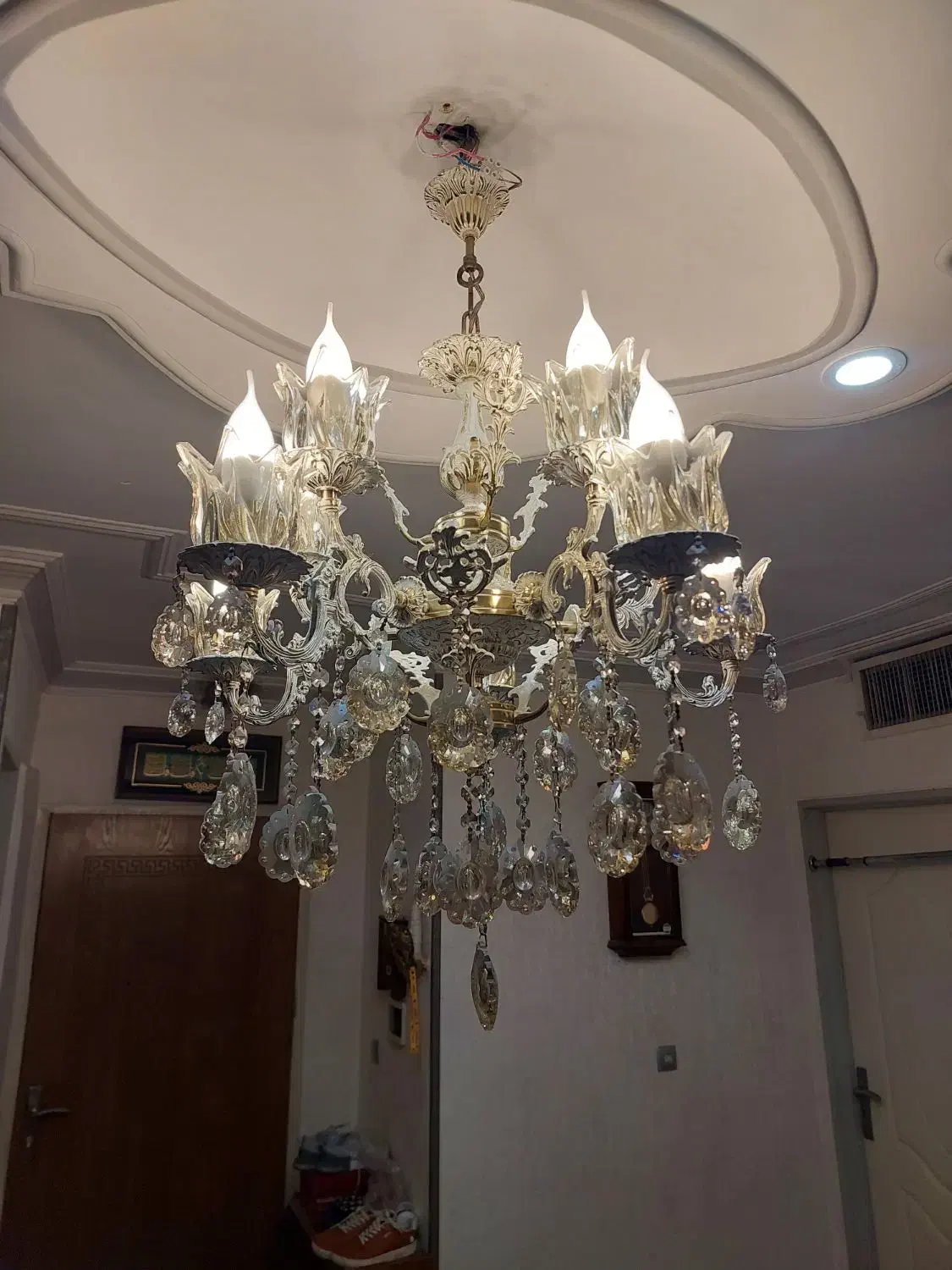 لوستر برنجی اصل|لوستر و چراغ آویز|ری, صفاییه (چشمه علی)|دیوار