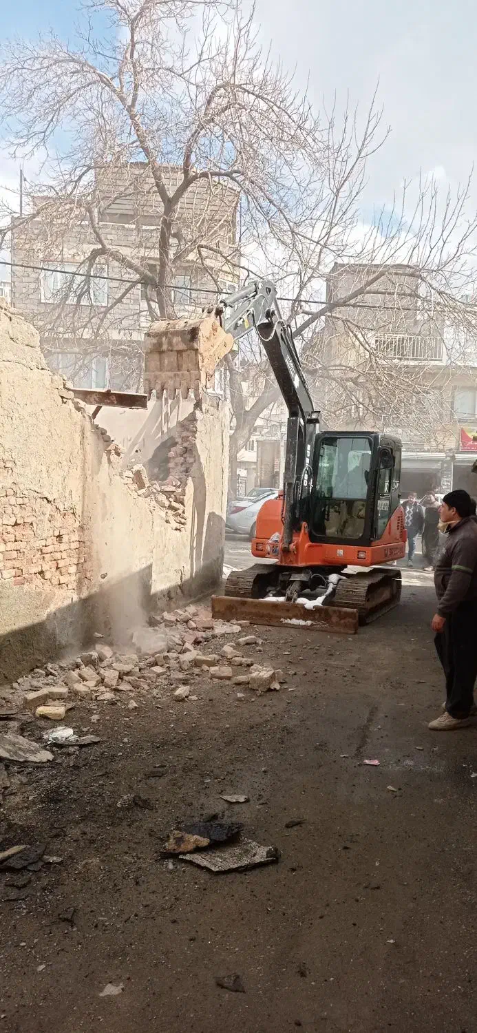 مینی بیل با خاکبرداری|خدمات حمل و نقل|سنندج, |دیوار