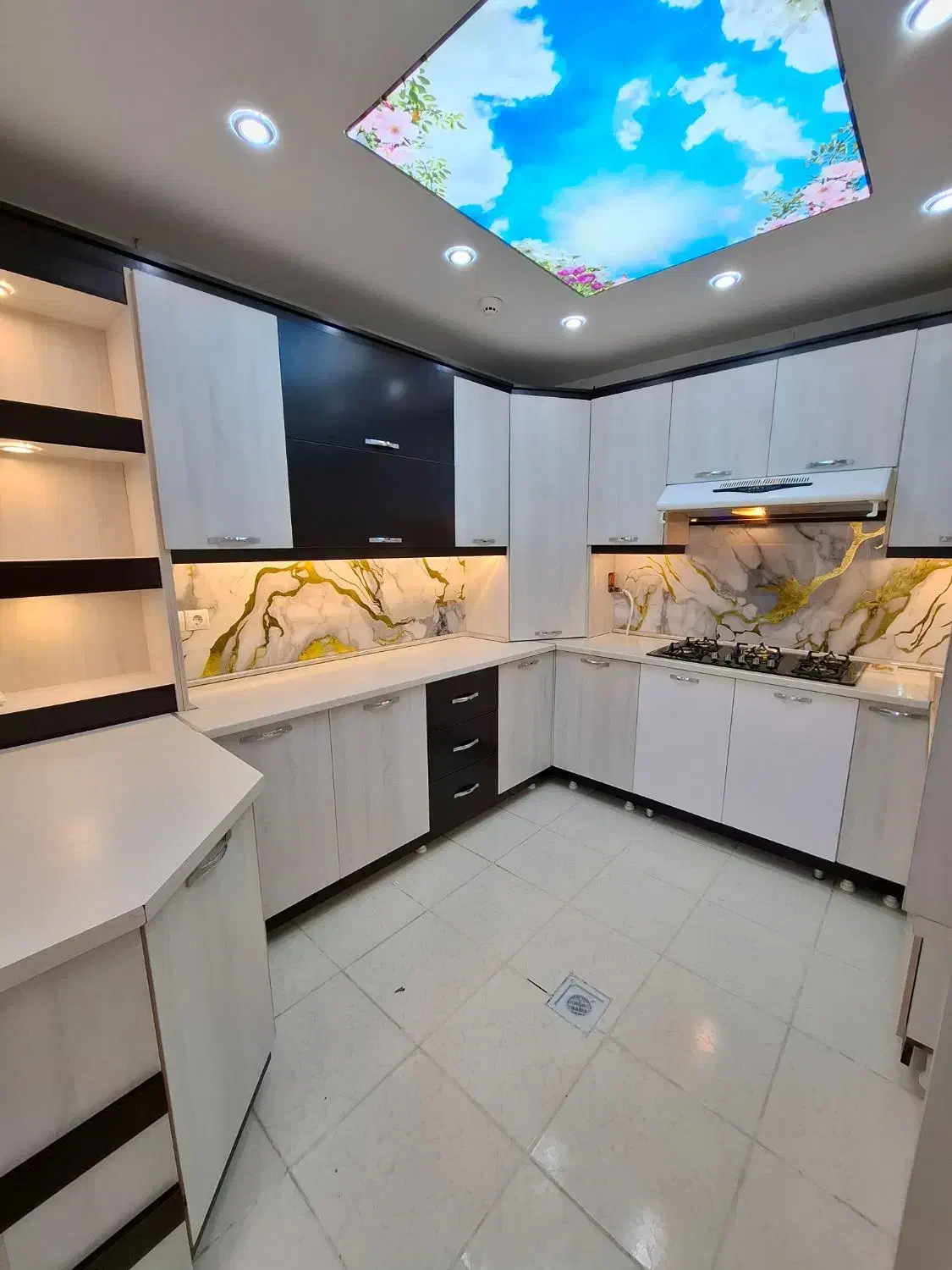 فروش آپارتمان شیک فاز۳ شهر سهند مهر|فروش آپارتمان|تبریز, |دیوار