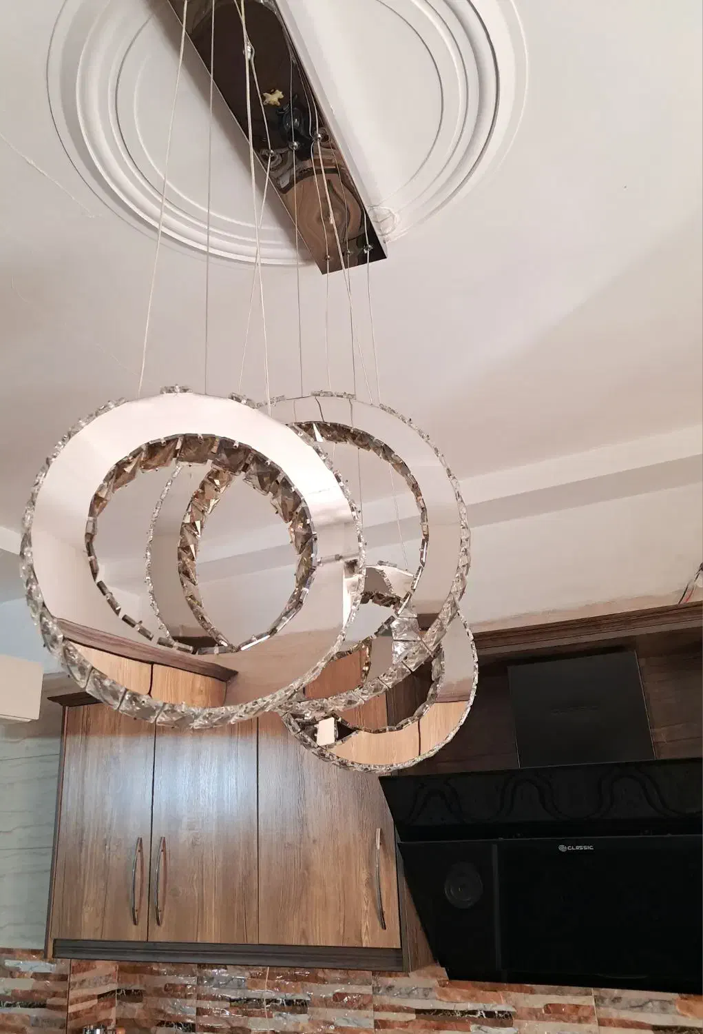 لوستر کریستال نونو مناسب جهیزیه|لوستر و چراغ آویز|اسلامشهر, شهرک قائمیه|دیوار