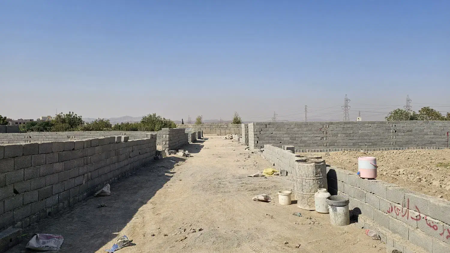 باغچه باسند و جواز|فروش زمین و ملک کلنگی|رباط‌کریم, الارد|دیوار