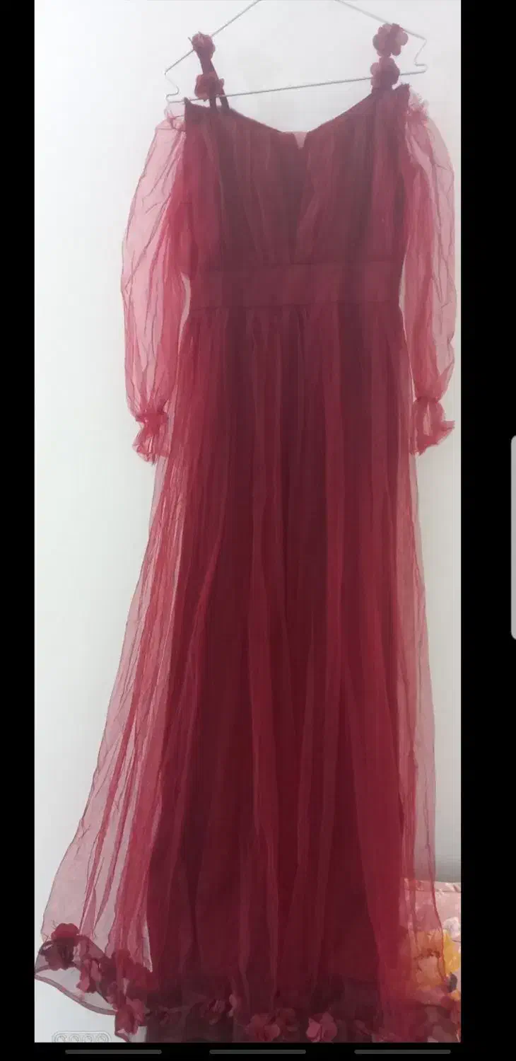 دو تا پیراهن مجلسی|لباس|سرپل ذهاب, |دیوار