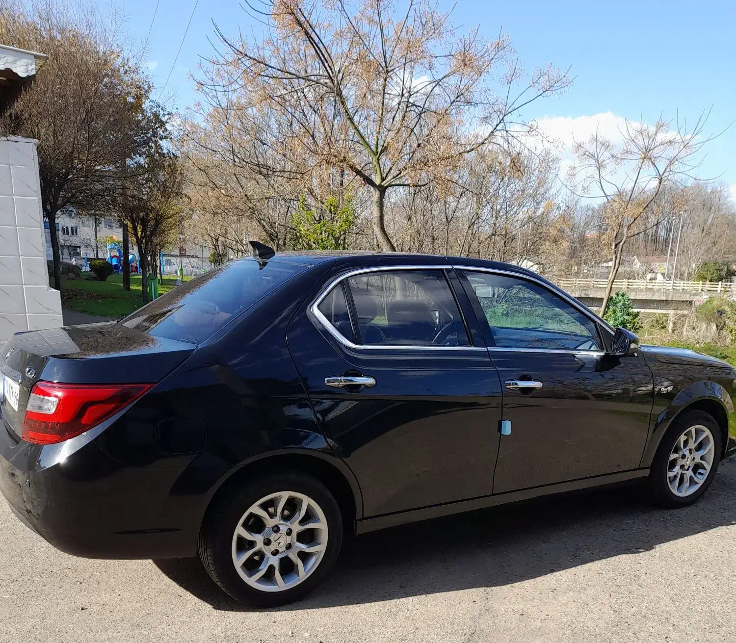 دنا پلاس توربو ۶دنده دستی|خودرو سواری و وانت|رشت, استقامت ۱|دیوار