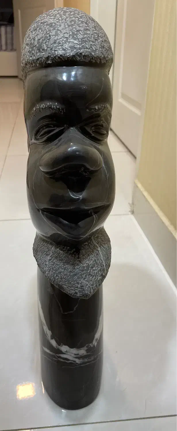 مجسمه سنگی نلسون ماندلا|کلکسیون اشیاء عتیقه|تهران, تهرانپارس شرقی|دیوار