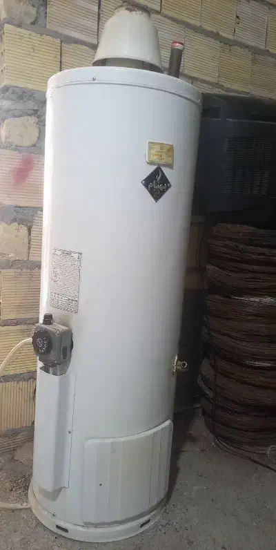 ابگرمکن زمینی ۵۰ لیتری(سمساری،خریدفروش لوازم منزل)|آبگرمکن، پکیج، شوفاژ|قم, ولیعصر|دیوار