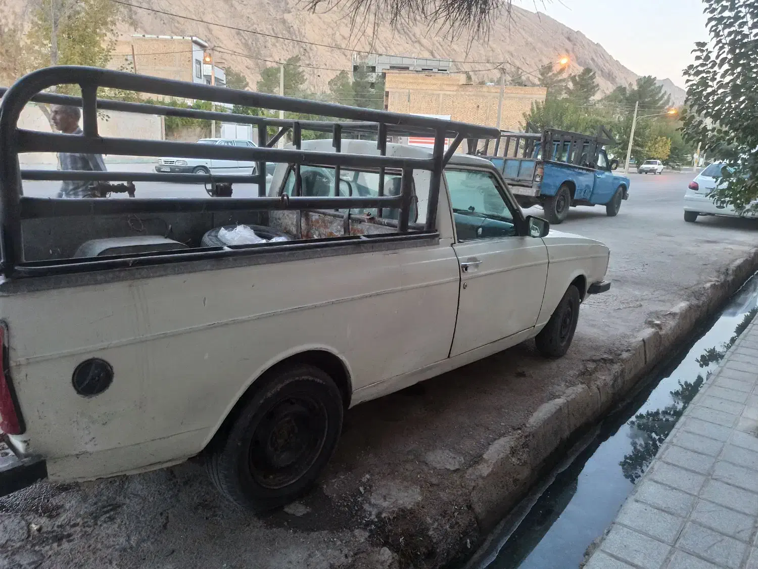 وانت پیکان مدل85|خودرو سواری و وانت|زرقان, |دیوار