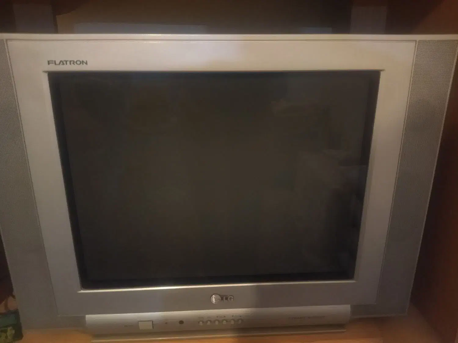 تلویزیون سونی همراه با میز|تلویزیون و پروژکتور|بروجرد, |دیوار