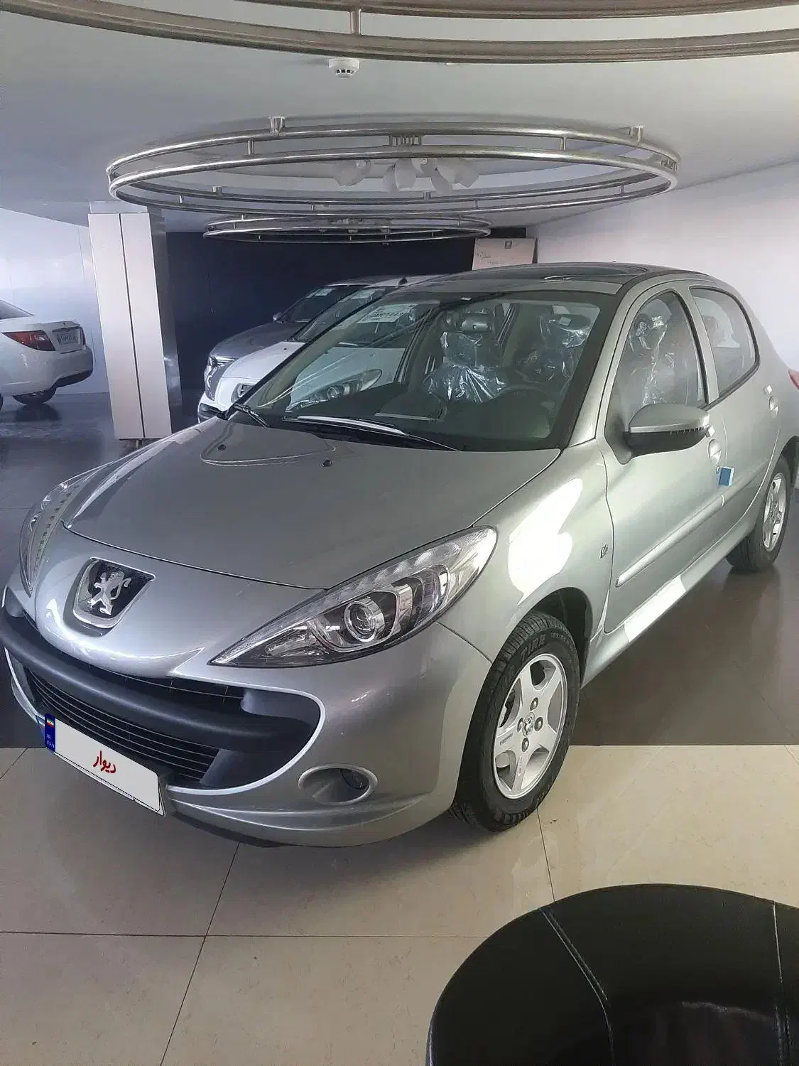 207پانوراما دنده ای|خودرو سواری و وانت|شیراز, شهرک بزین|دیوار