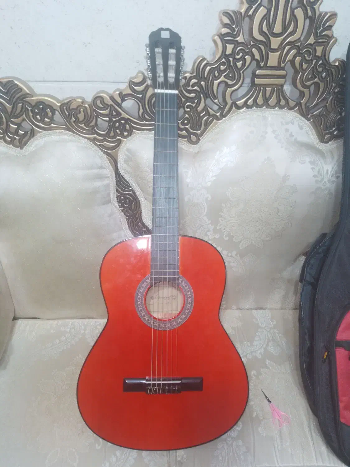 گیتار (نو) با کیف|گیتار، بیس، امپلیفایر|لنجان, |دیوار