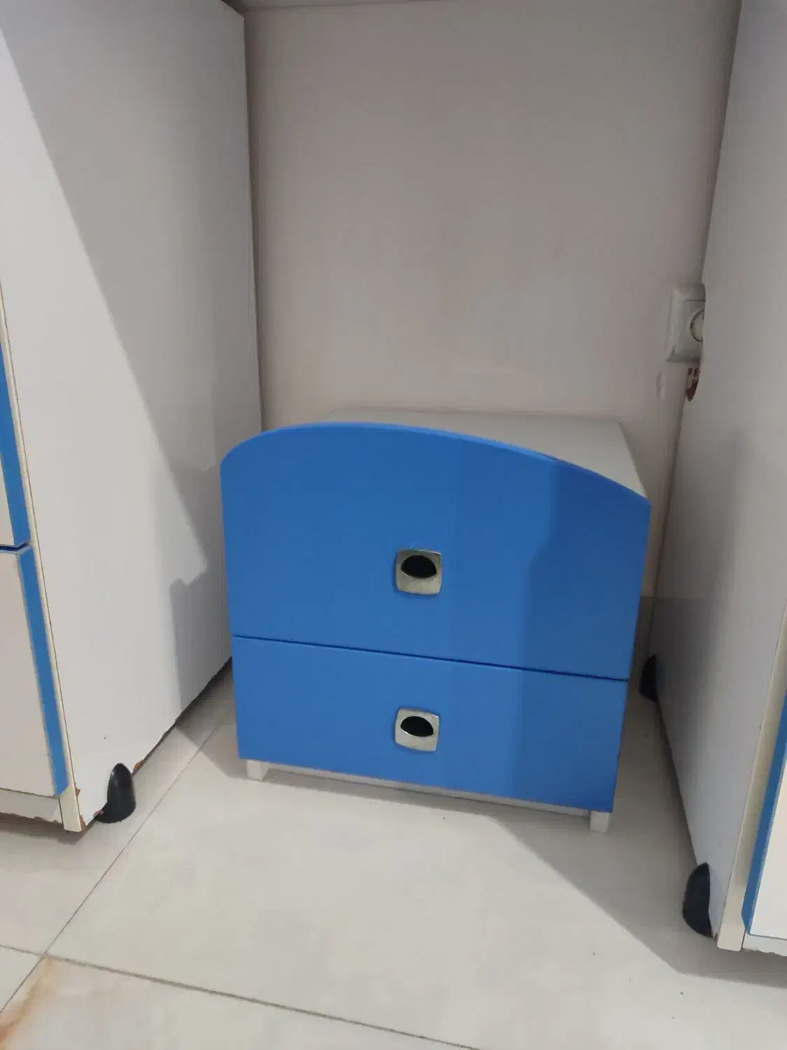 ست تخت و خواب پسرانه آبی به همراه میز تحریر|تخت و صندلی بچه|لاهیجان, بوجایه|دیوار