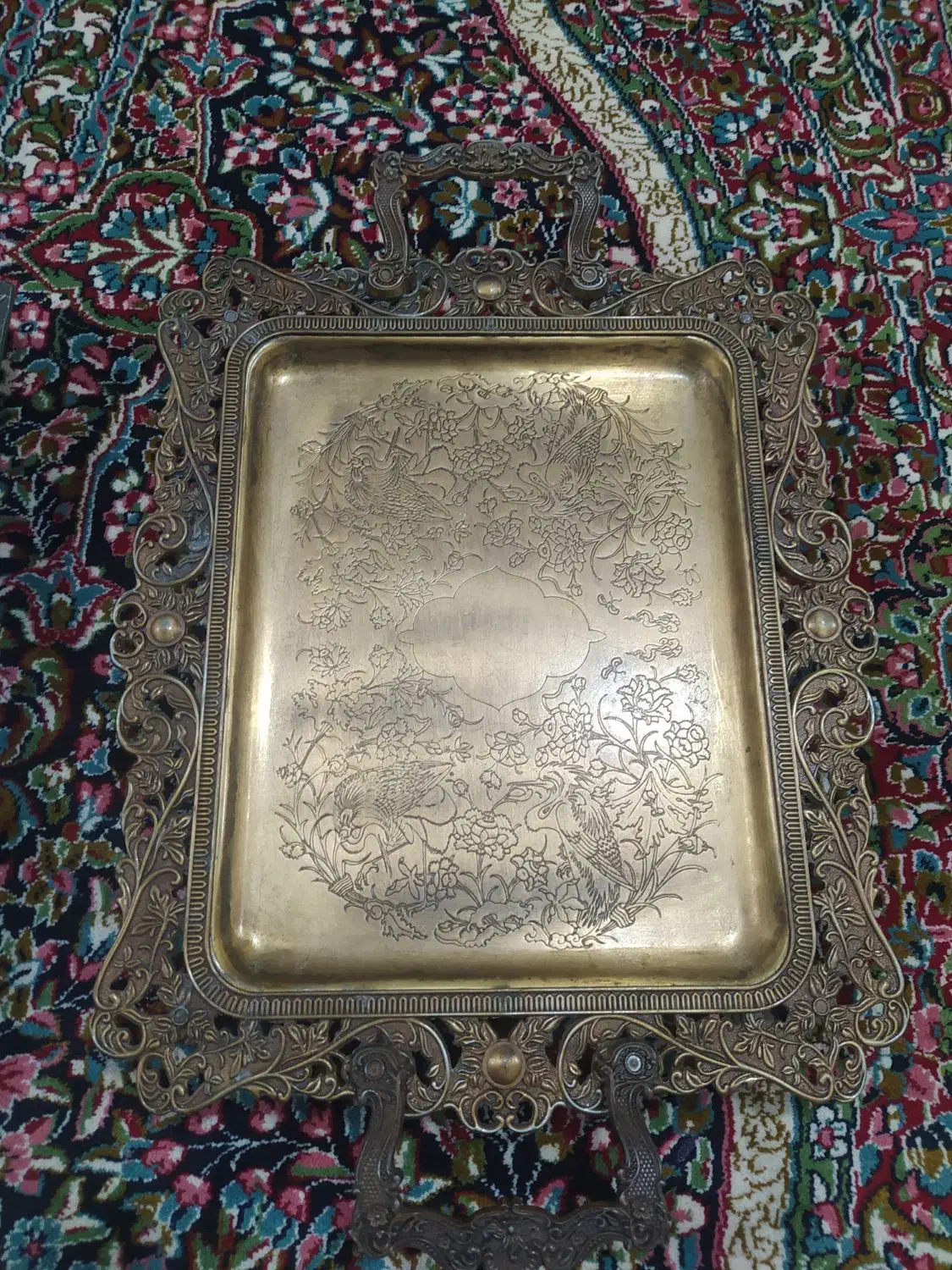 سینی|ظروف سرو و پذیرایی|بروجرد, |دیوار