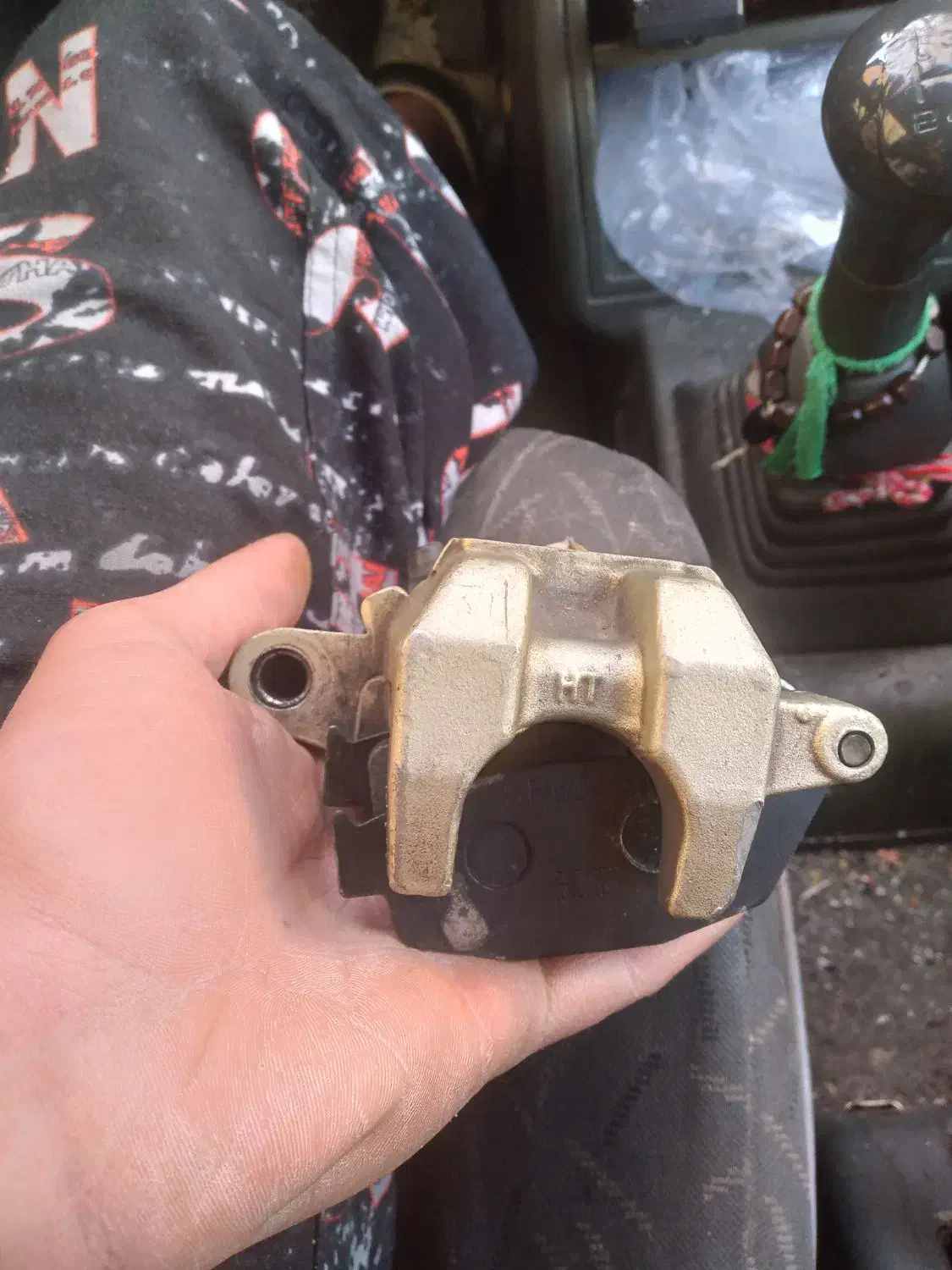 درکلاچ هندا و کالیپر یا بوستر ترمز فابریک اپاچی|قطعات یدکی و لوازم جانبی|کرج, شهرک امام رضا (ع)|دیوار