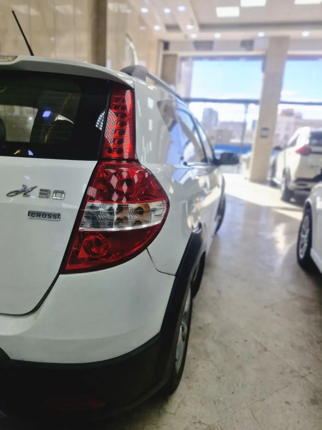 اچ سی h30 کراس ، نقد اقساط معاوضه (اتولند غرب )|خودرو سواری و وانت|تهران, گلستان (شهرک راه آهن)|دیوار