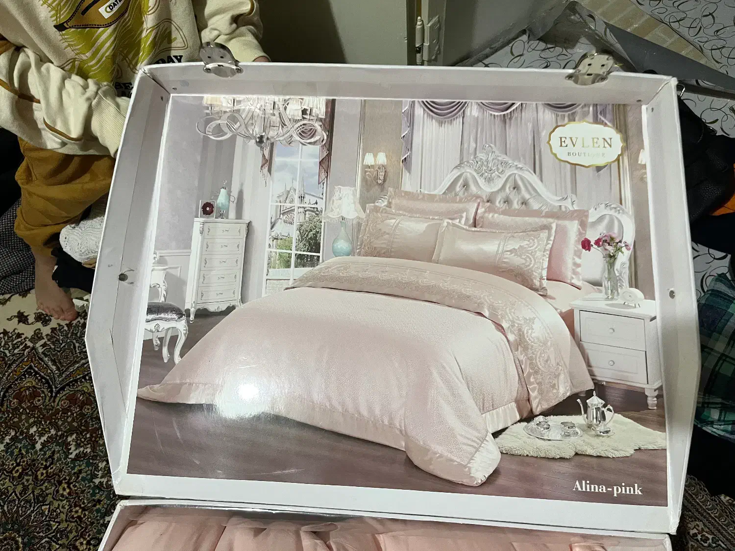 رو تختی سانت ترک در حد جهیزیه عروس|سرویس روتختی|تهران, کاشانک|دیوار