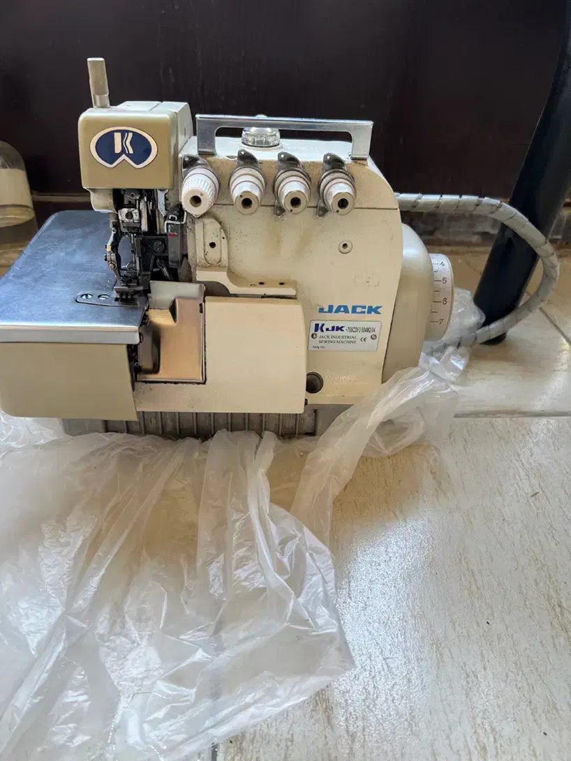 فروش سردوز چرخ جک وسیروبا|چرخ خیاطی و ریسندگی|مریوان, |دیوار