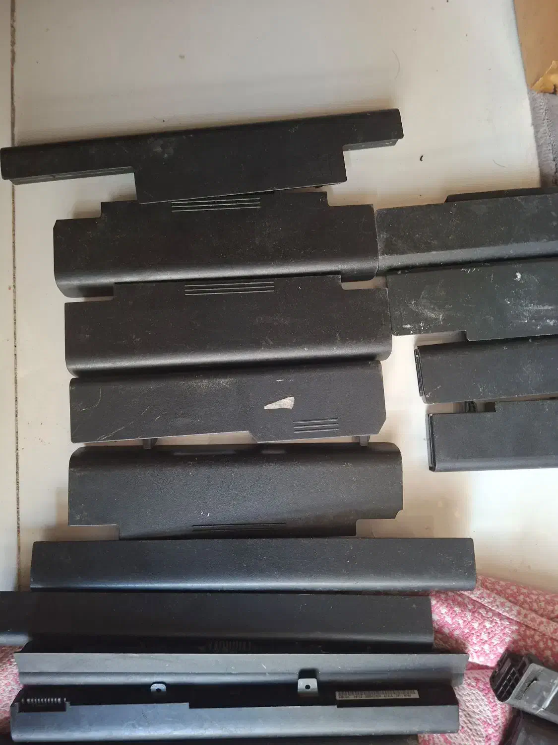 باطری لبتاپ ۲۸ عدد|قطعات و لوازم جانبی رایانه|ری, عباسآباد|دیوار