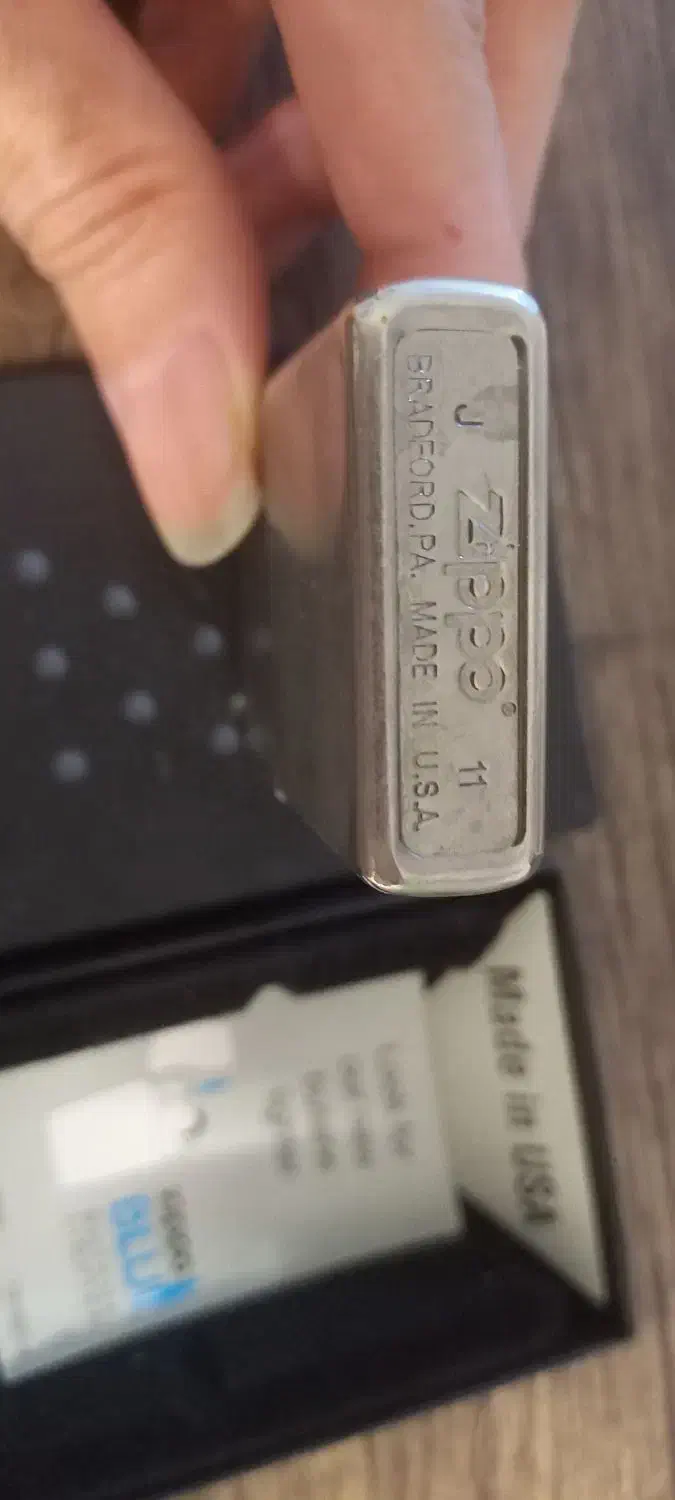 زیرسیگاری برنزطرح زن برهنه وفندک زیپو|کلکسیون اشیاء عتیقه|مشهد, الهیه|دیوار