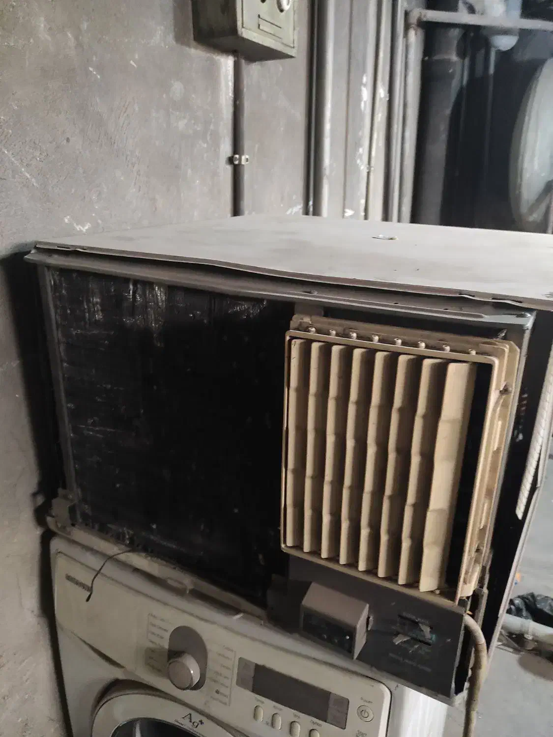 کولر گازی پنجره ای|کولر گازی و فن‌کوئل|تهران, امام زاده عبدالله|دیوار