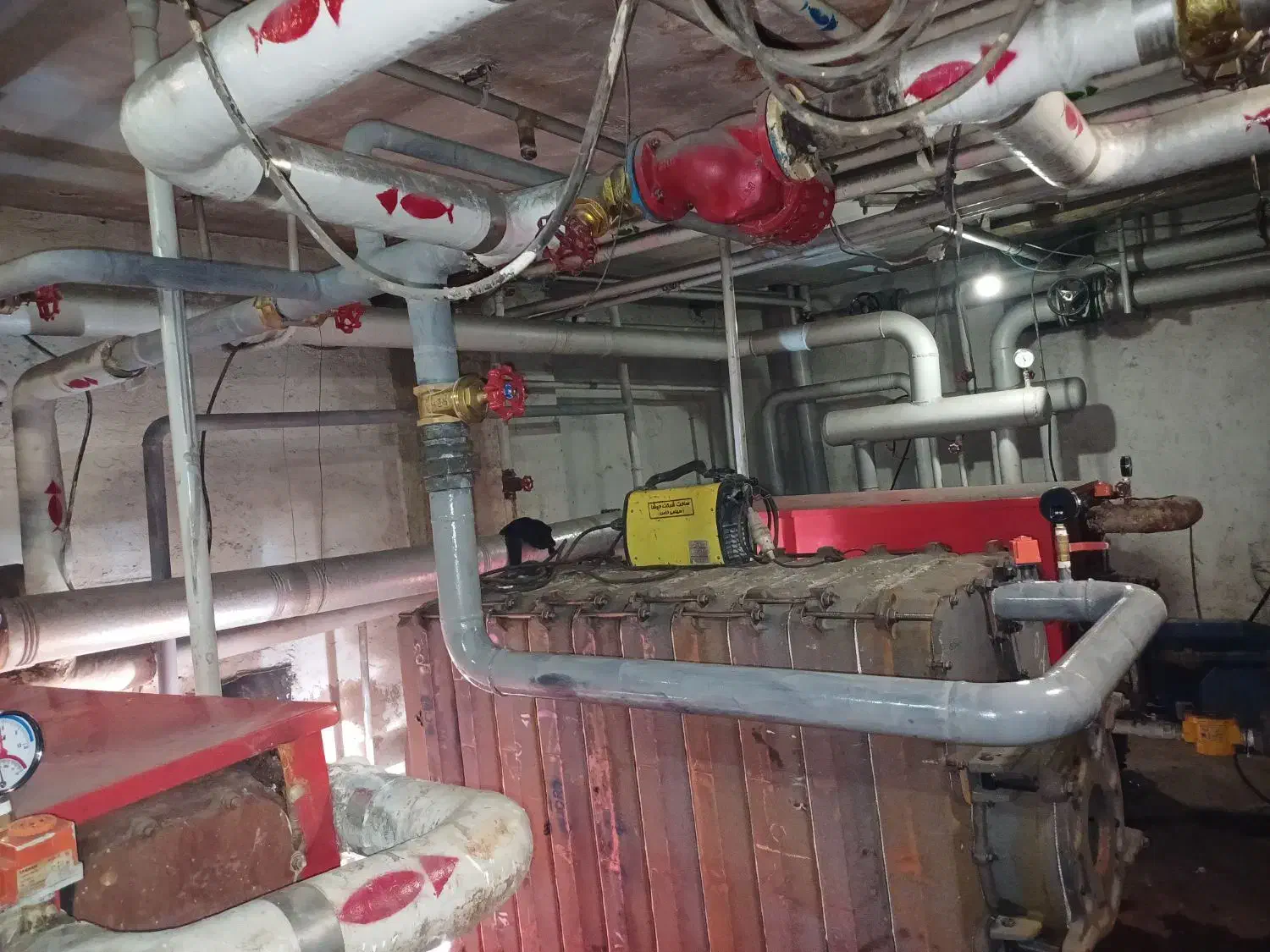 لوله کش اب وفاظلاب|خدمات پیشه و مهارت|چالوس, |دیوار