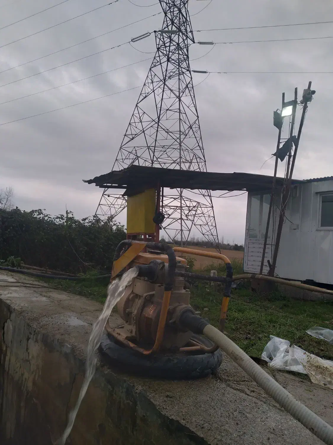 حفاری چاه نیمه عمیق در گیلان و رشت|خدمات پیشه و مهارت|رشت, استقامت ۲|دیوار