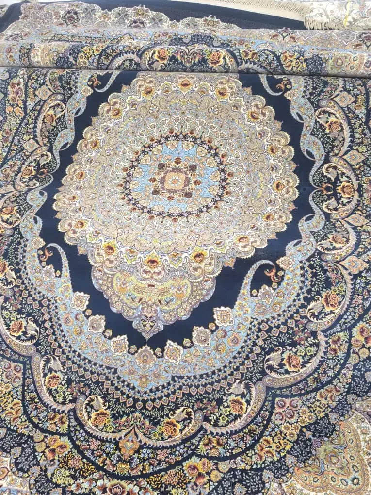 سه عدد ۱۲ متری یک نقش ۱۲۰۰ شانه|فرش|ساوه, |دیوار