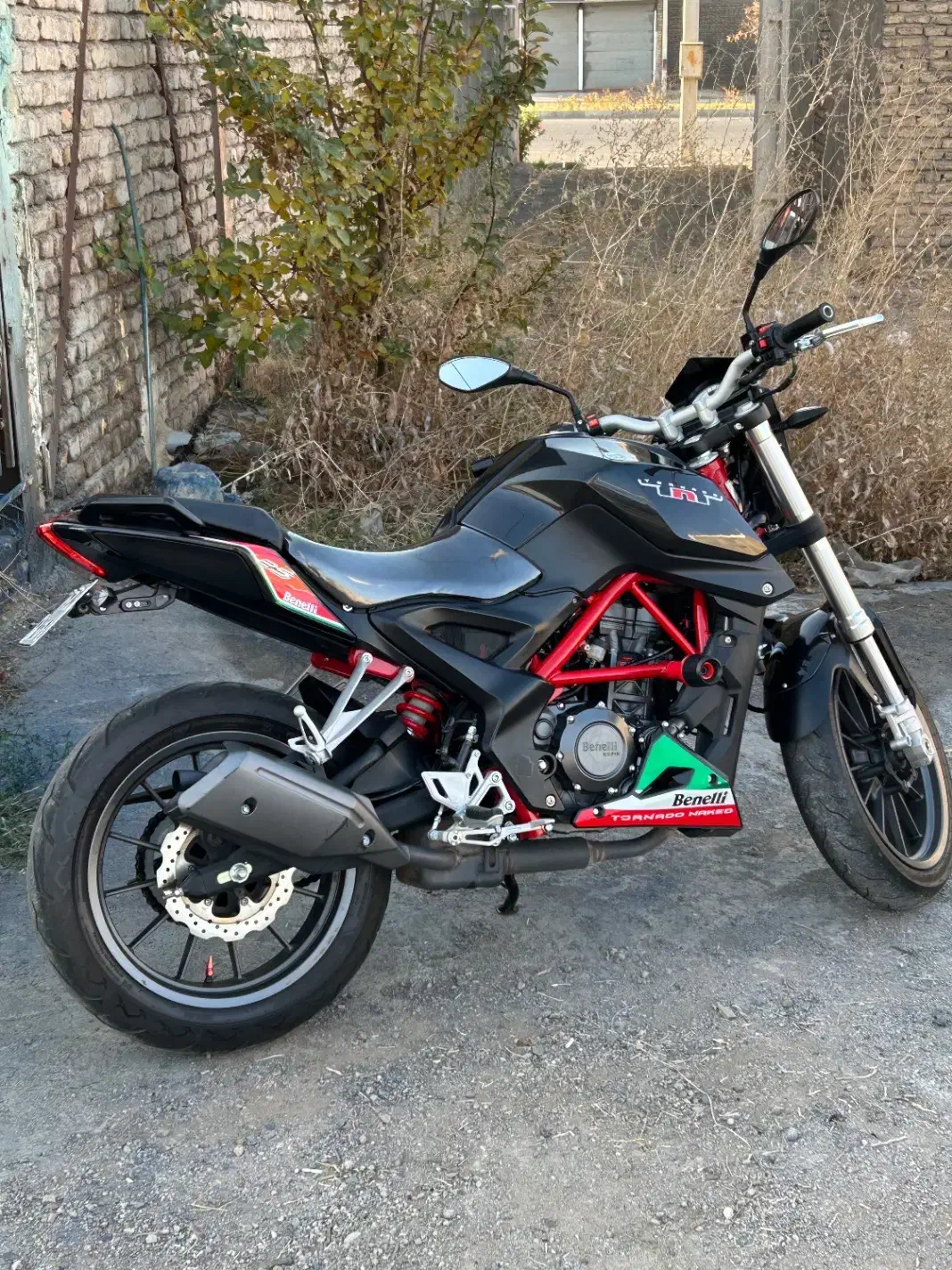 موتور بنلی 250 مدل 98|موتورسیکلت|زنجان, |دیوار