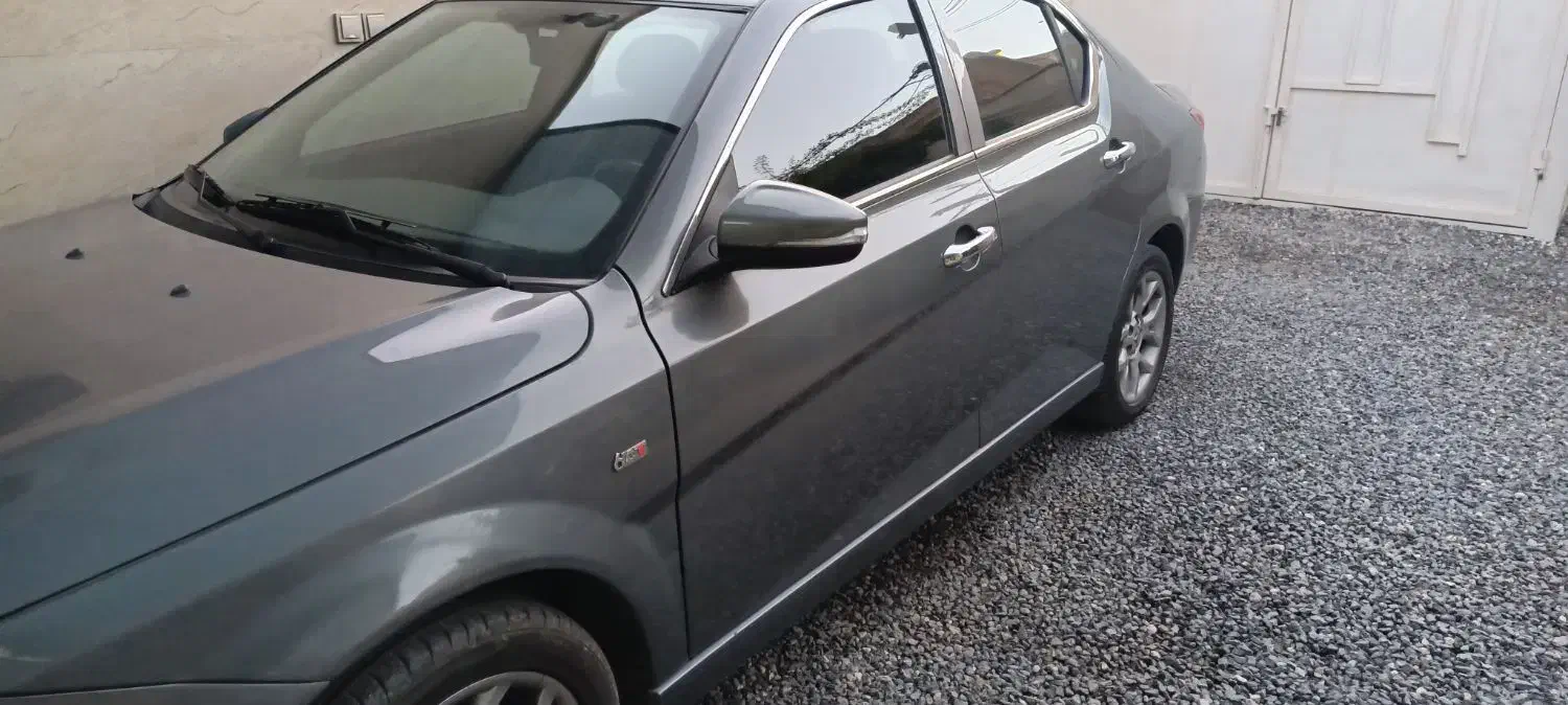 دناپلاس توربو اتوماتیک خاکستری|خودرو سواری و وانت|مبارکه, |دیوار