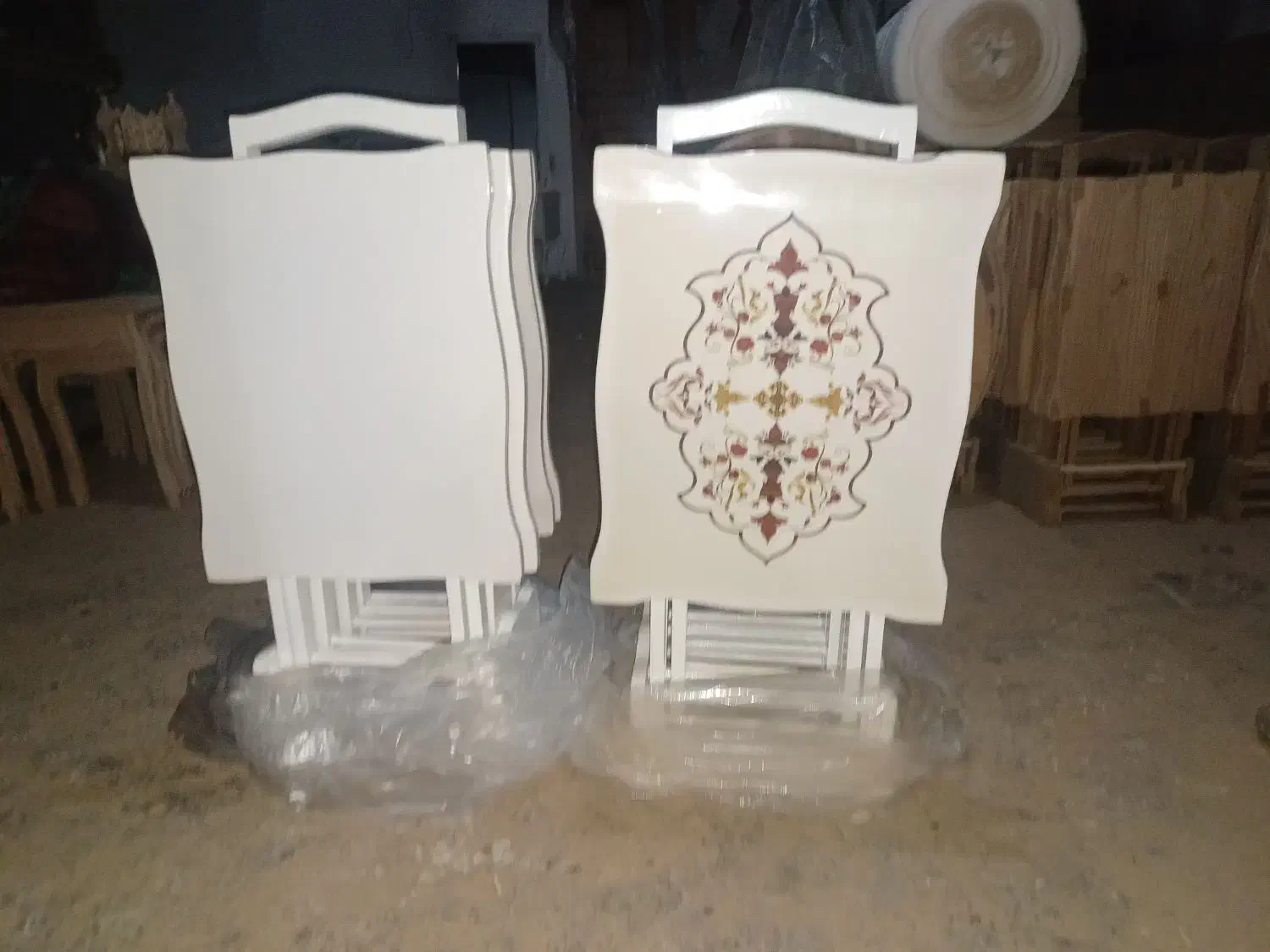 میز عسلی تاشو سفید پلیش|مبلمان خانگی و میز عسلی|پاکدشت, پاکدشت (مامازند)|دیوار