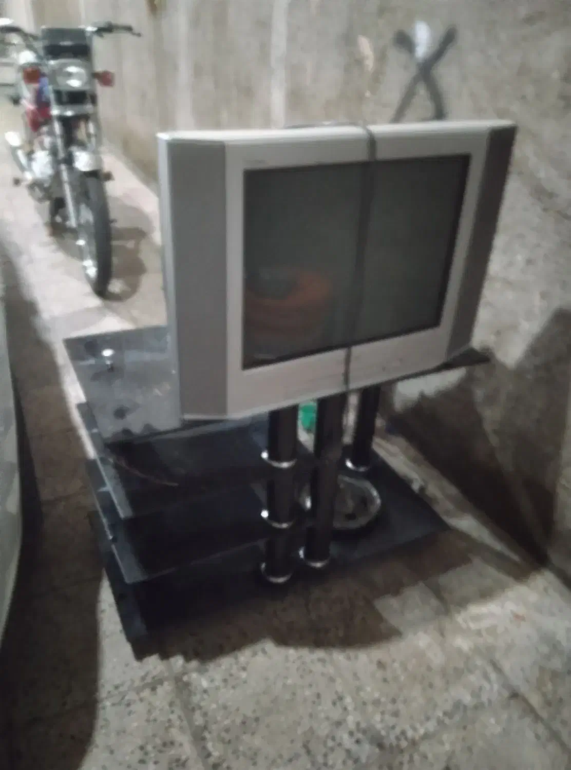 تلویزیون سانی|تلویزیون و پروژکتور|اسدآباد, |دیوار