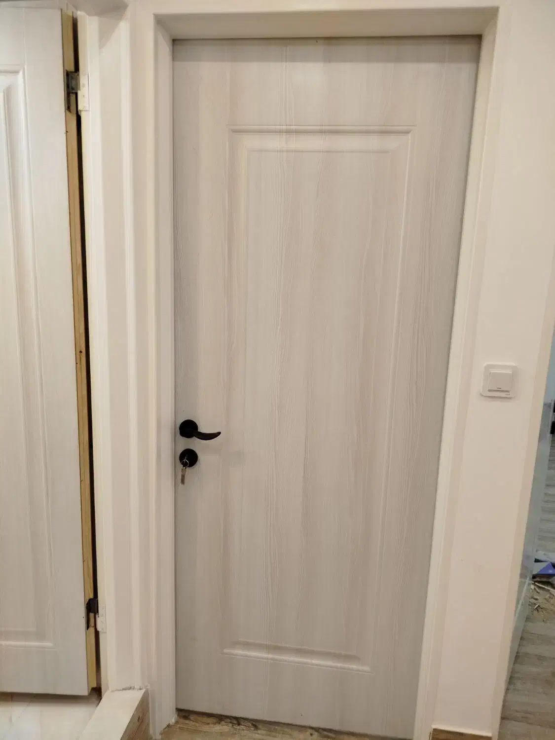 ساخت و ساز درب چوبی و ضدسرقت و کابینت|خدمات پیشه و مهارت|کاشان, فاز ۲ ناجی آباد|دیوار