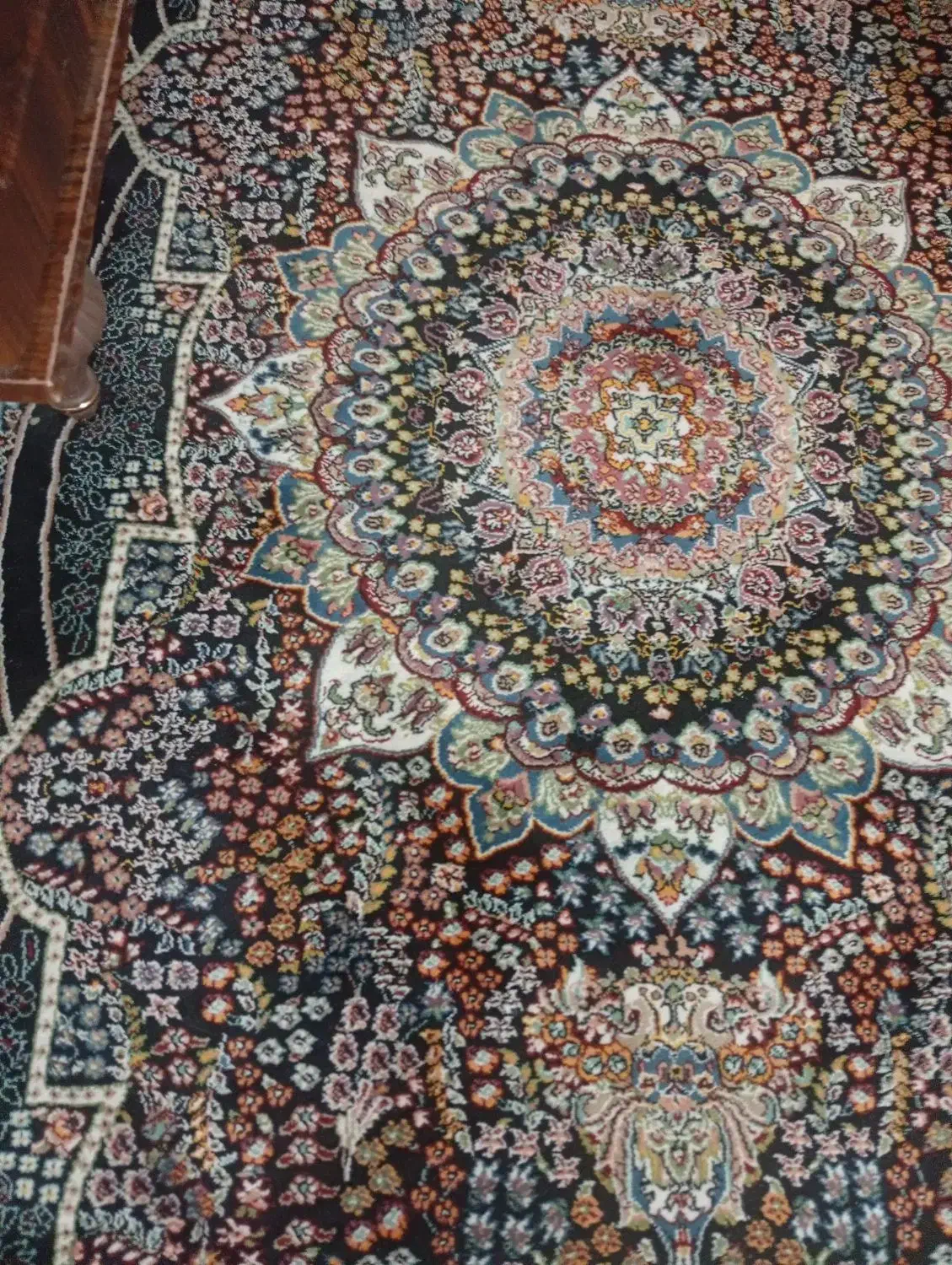 فرش درحدنو|فرش|مشهد, مشهدقلی|دیوار