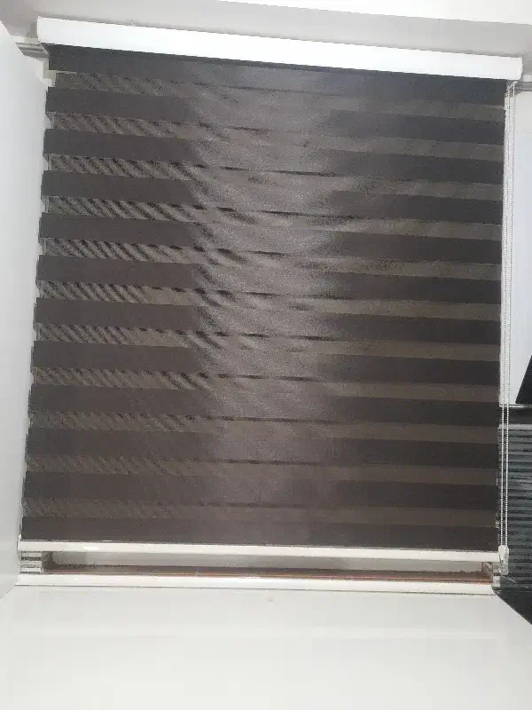 پرده زبرا|پرده، رانر، رومیزی|میانه, |دیوار