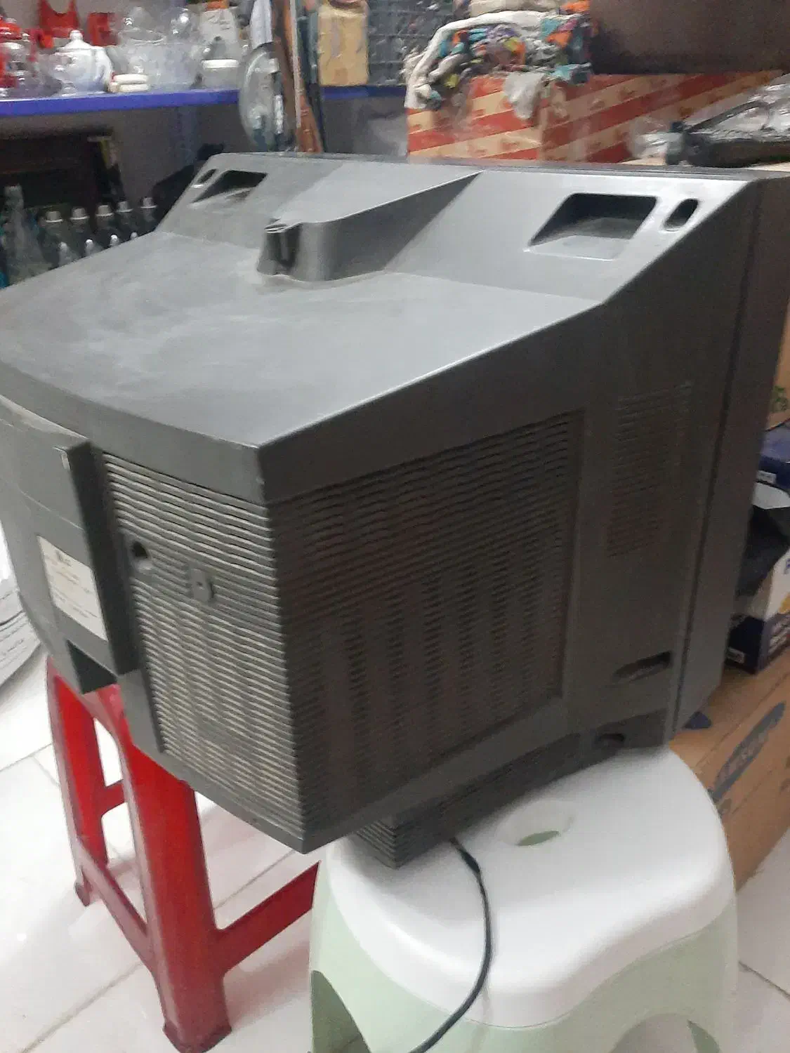 تلویزیون ۲۱ اینچ صفحه تخت LG|تلویزیون و پروژکتور|اصفهان, توپخانه ارتش|دیوار