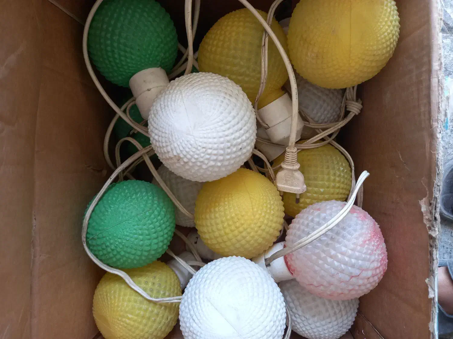 ریسه چراغونی|ریسه و چراغ تزئینی|اراک, |دیوار